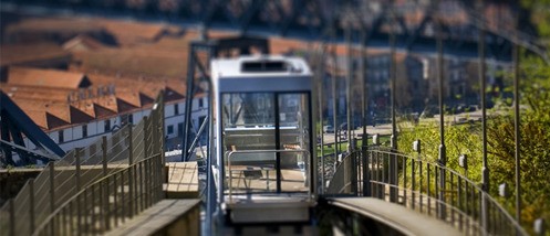 20110221173332573326 1 980 2500